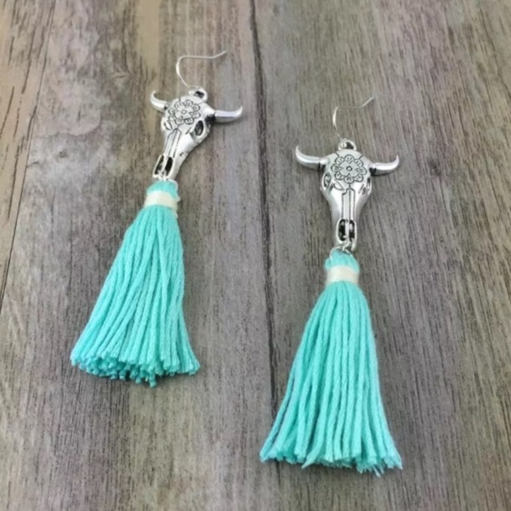 Cow Skull Tassel Boho Earrings Taurus - Picture 1 of 6